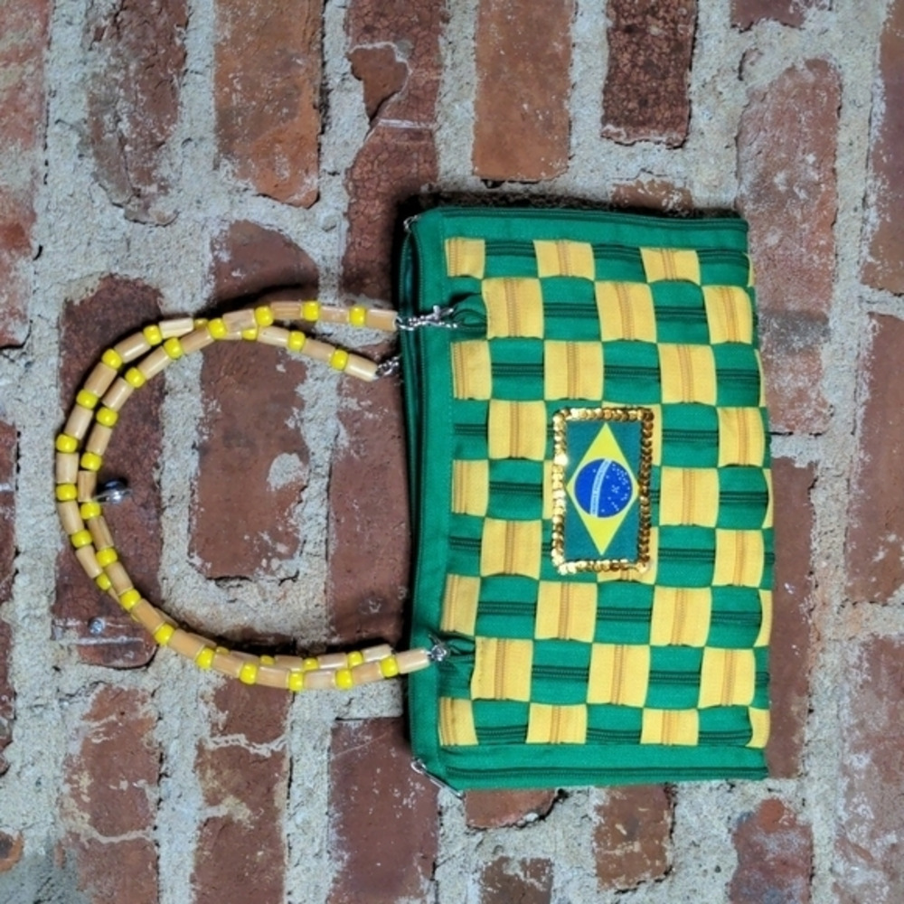 VINTAGE Brazilian‎ Zipper Y2K Shoulder Purse